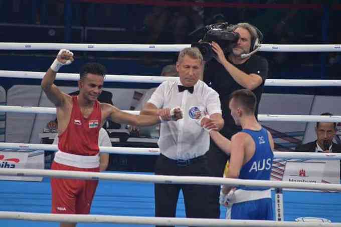 Gaurav Bidhudi Entered in Semifinal, Created History to be only 4th indian in World Boxing Championship