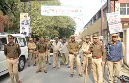Shiv Sena and AIMIM Demonstration against ayodhya kand