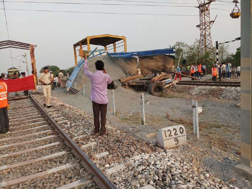 big Rail Accident: Chirmiri Fast Passenger and truck collision in rewa