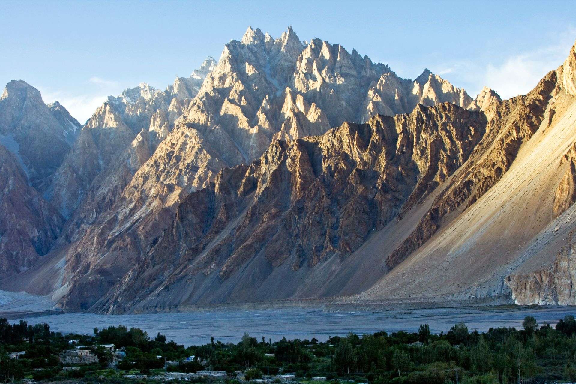 karakoram range of glacier increasing despite of global warming