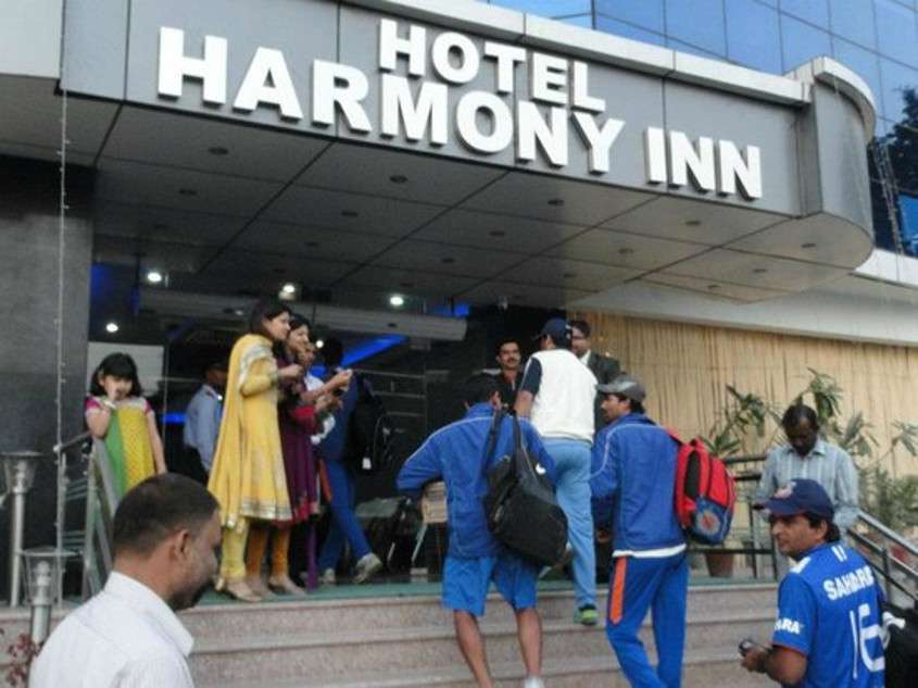 Hotel Harmony Inn 