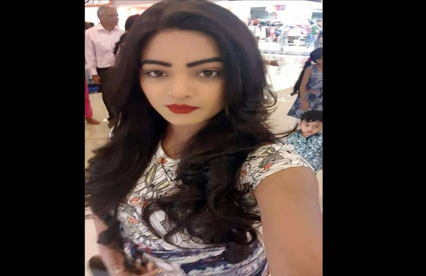 Bhojpuri Actress Diya Singh in sex scandal