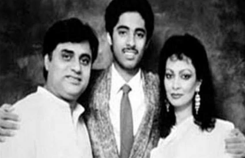 jagjit singh with wife and son 