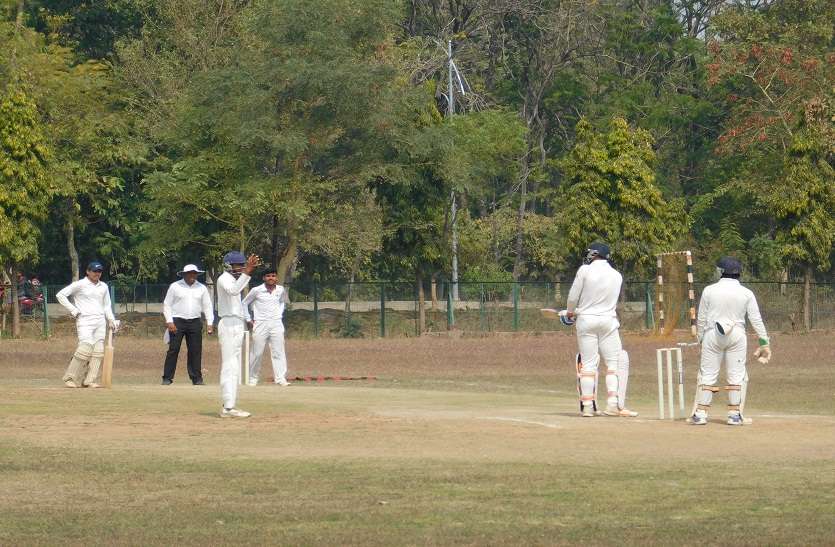 cricket match at bu ground