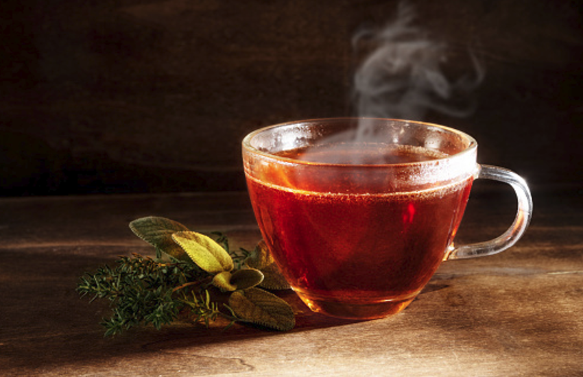 हर्बल चाय की एक चुस्की दें साै राेगाें से मुक्ति