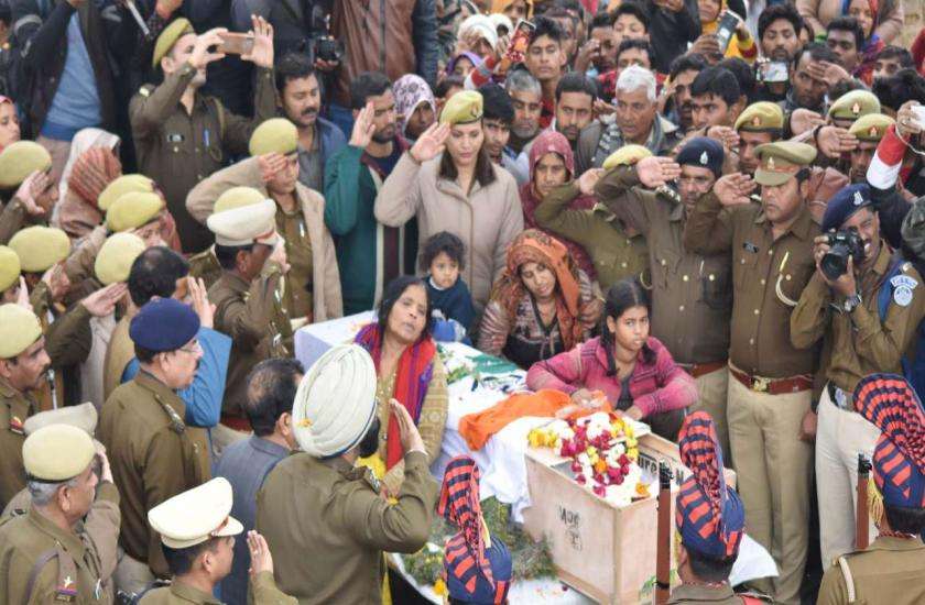 families of martyrs in pulwama terror attack