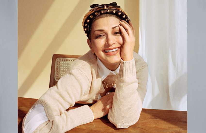 sonali-bendre-said-there-were-cancer-patient-in-her-family