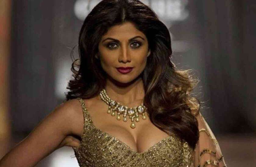 shilpa-shetty-reveals-baazigar-was-not-supposed-to-be-her-debut