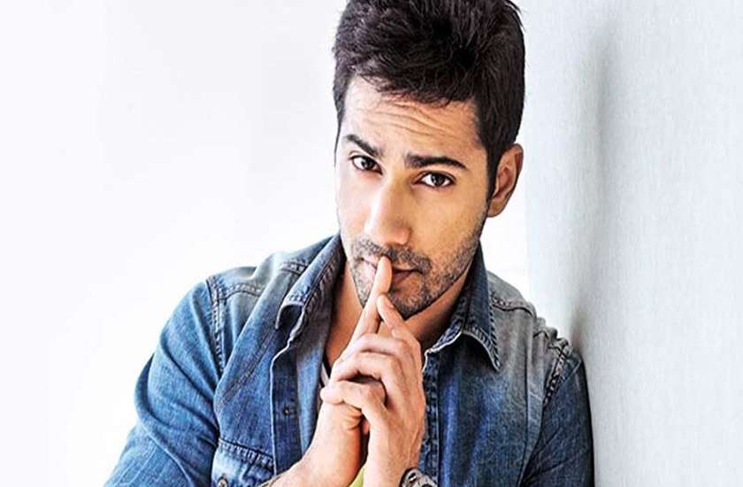 varun-dhawan-helped-old-lady-at-polling-booth-during-voting