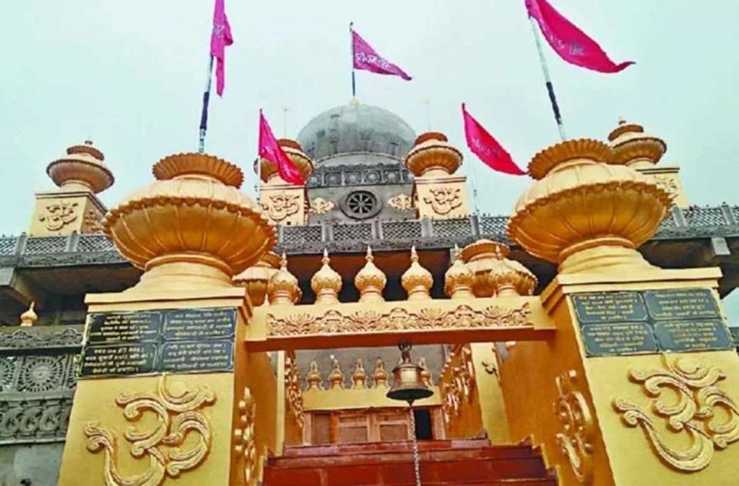 Ramlok temple