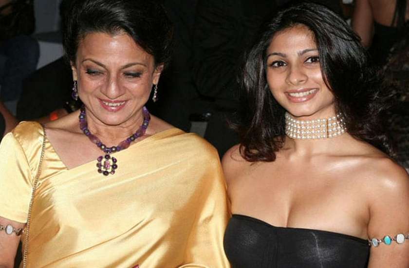 mothers-day-spl-hit-flop-jodi-of-bollywood-mother-daughter