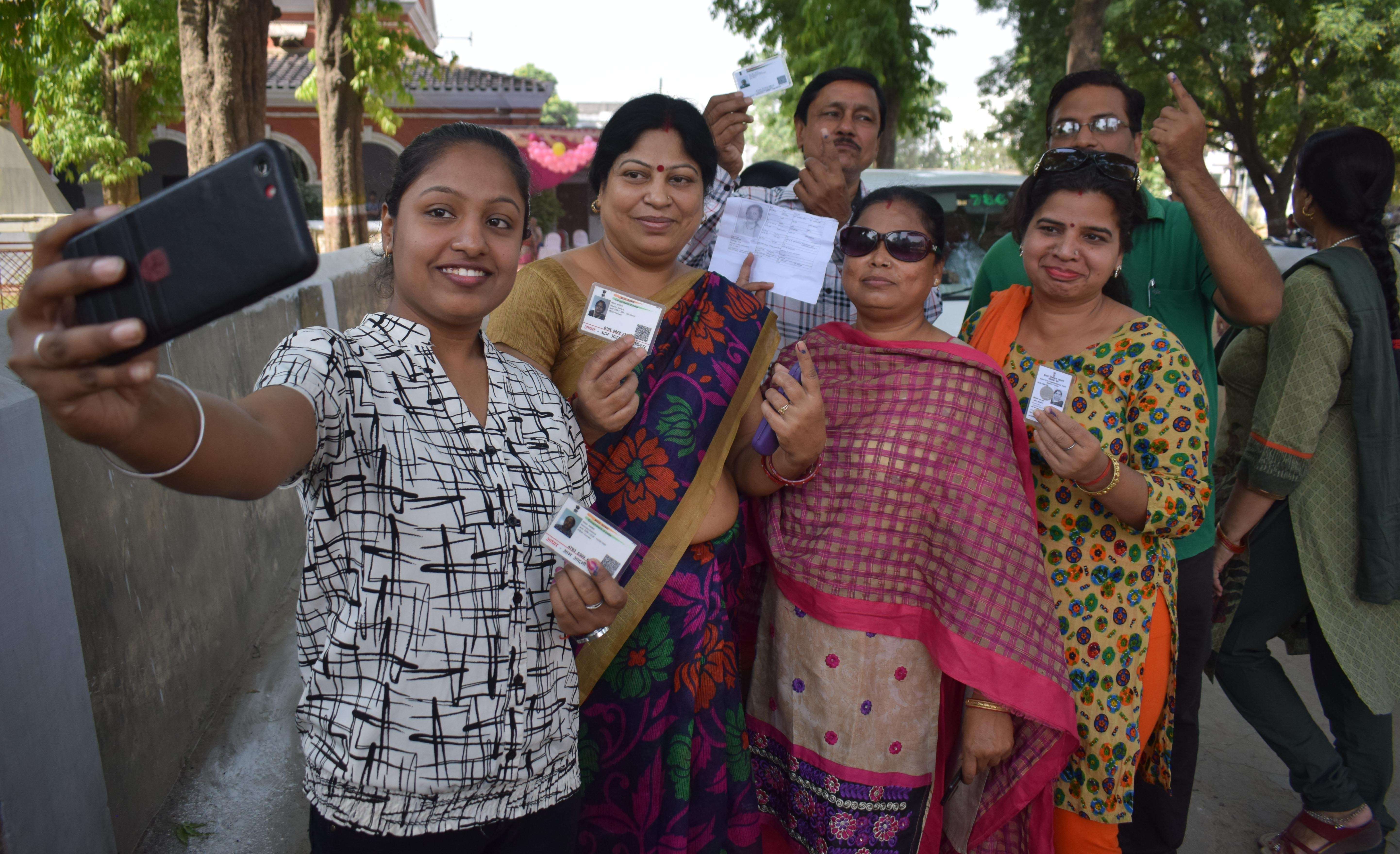 Voting in prayagraj 