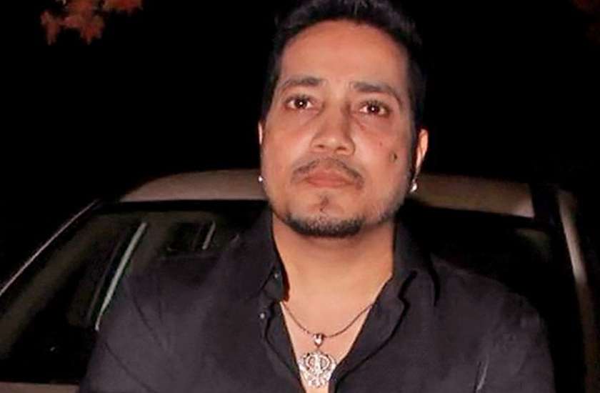 birthday-special-mika-singh-and-rakhi-sawant-controversy