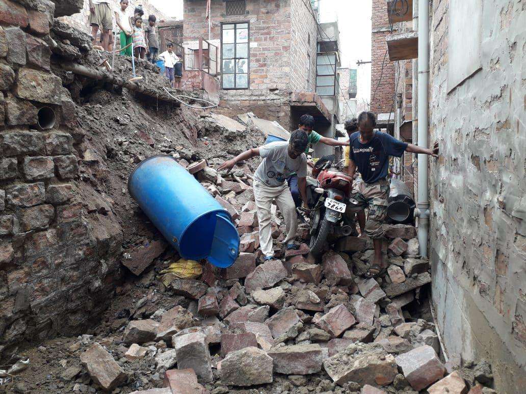 wall collapse in jodhpur