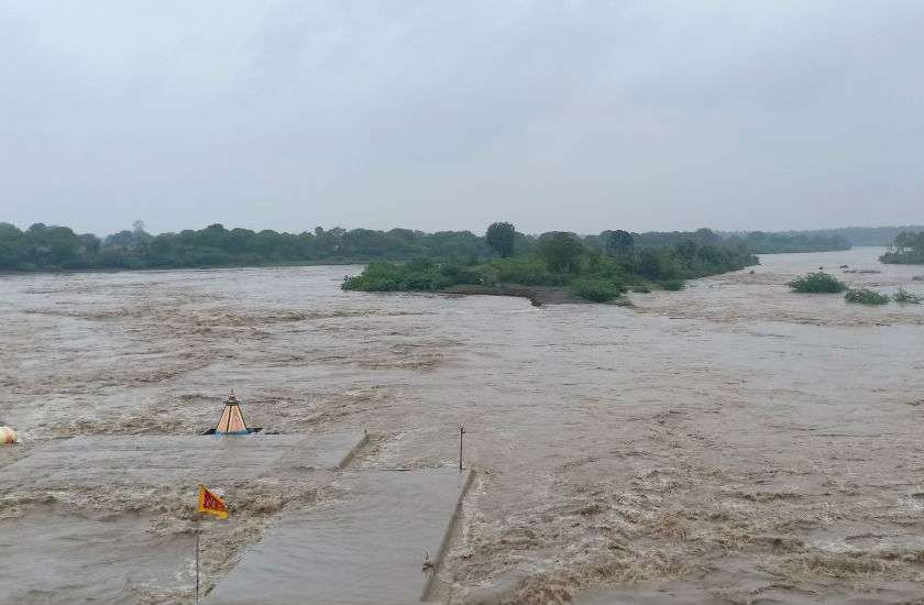 chambal river 