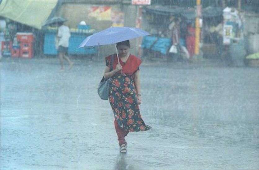 Rajasthan Weather Forecast : राजस्थान में अगले 2-3 दिन मौसम का मिजाज पूरी तरह बदला रहेगा। मौसम विभाग ने प्रदेश के कई जिलो में भारी बारिश की चेतावनी जारी की है।