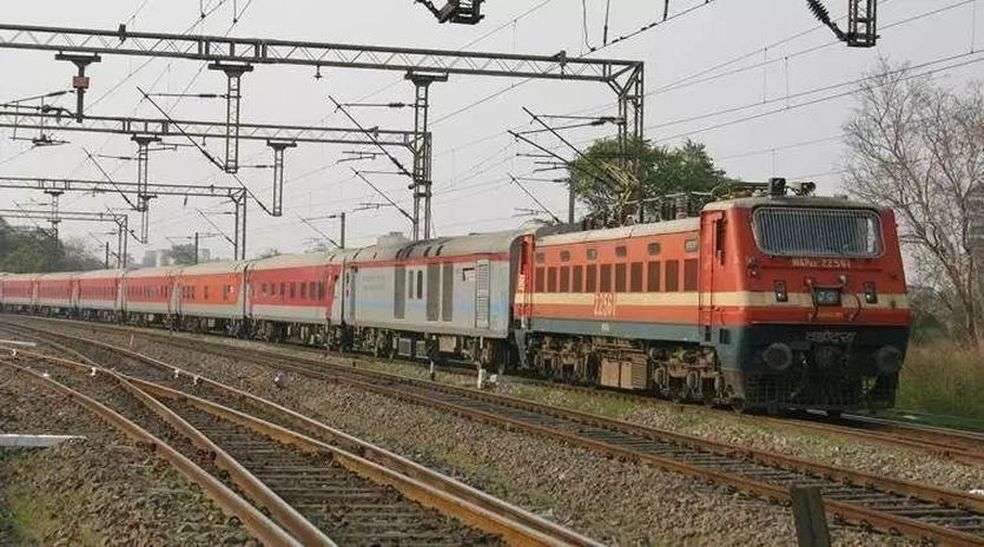 Train News khandwa