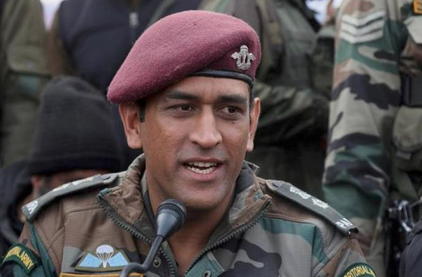 Lt Col Mahendra Singh Dhoni