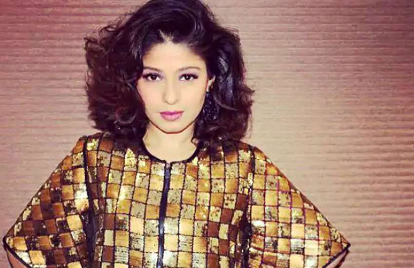 sunidhi-chauhan-unknown-facts