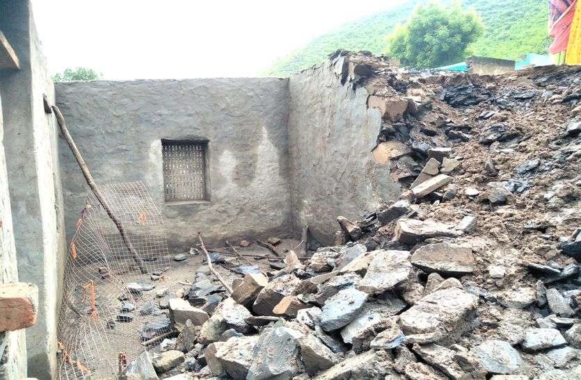 Heavy Rain In Alwar : Many House Collapse Due To Heavy Rain In Alwar