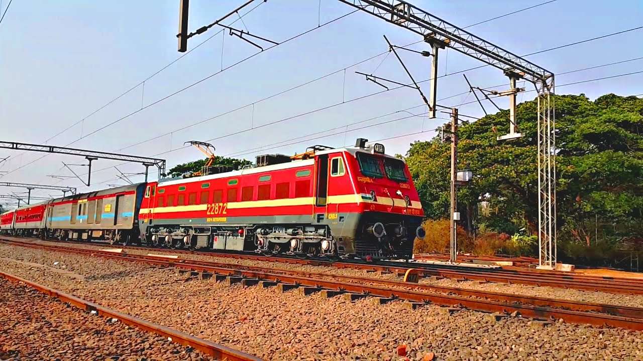 Electric train will run from Ayodhya to Gorakhpur soon