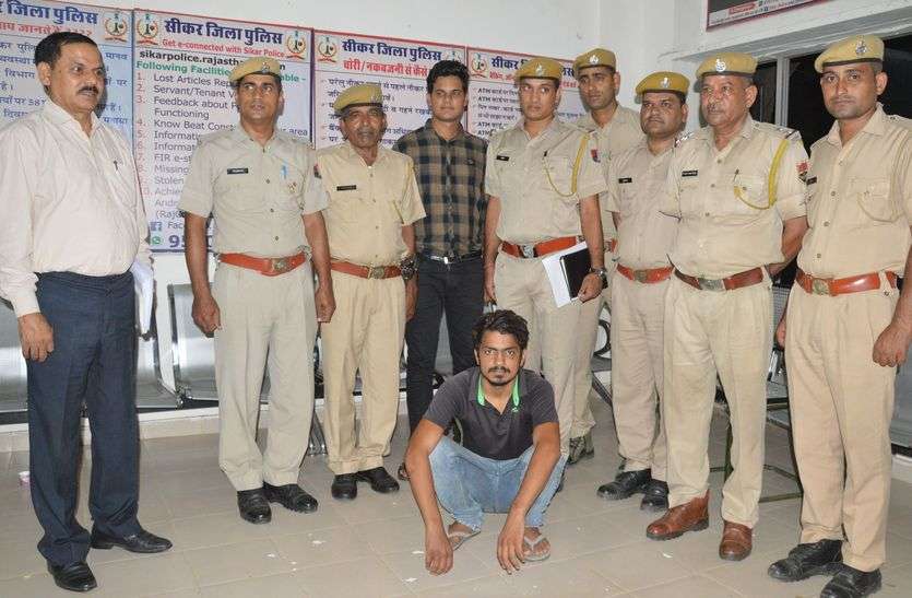 Anandpal Gangs Rewarded Criminal Manish Jaat Arrested by Sikar Police : आनंदपाल गैंग से जुड़े 20 हजार के इनामी बदमाश मनीष जाट को पुलिस ने 27 महीने बाद गिरफ्तार किया है।