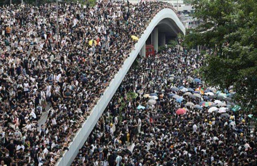 hong_kong_protests_over_extradition_bill.jpg