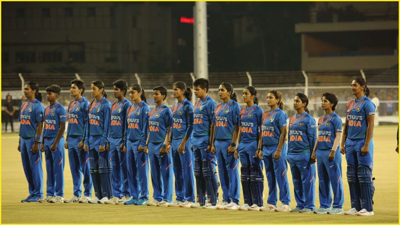indian_women_cricket_team.jpg
