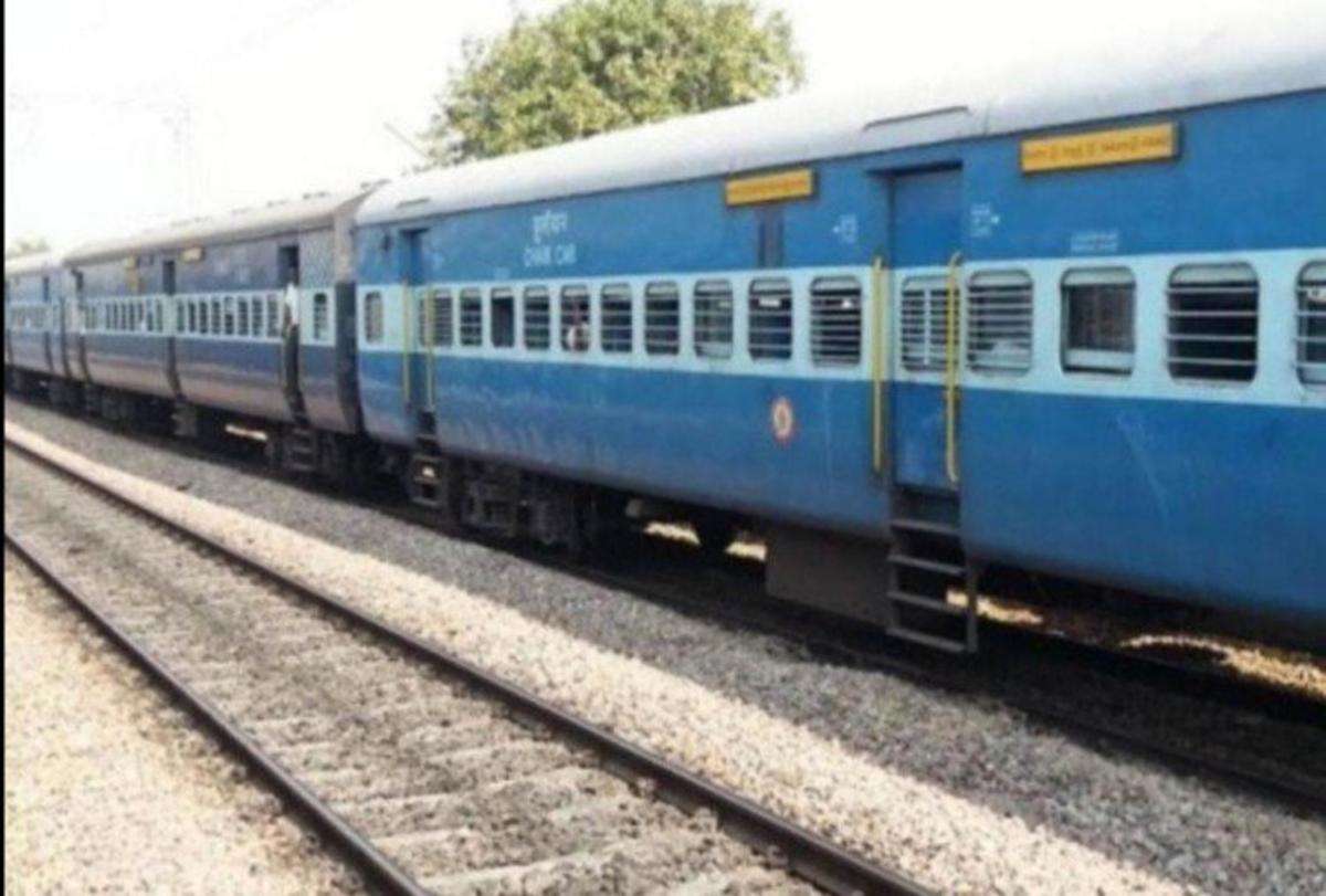 engine failure continues on Lathi-Bhadariya-Odhania railway route