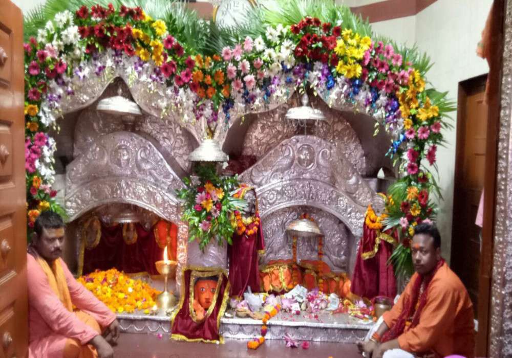 UP Travel Guide : मां के इस मंदिर में सभी को मिलता है समान अवसर, यहां ओबीसी और एससी-एसटी करते हैं पूजा
