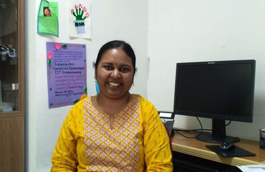 Ahmedabad News: कैंसर खत्म करने की दिशा में आईआईटी गांधीनगर की महिला प्रोफेसर को मिली बड़ी सफलता...जानें क्या?