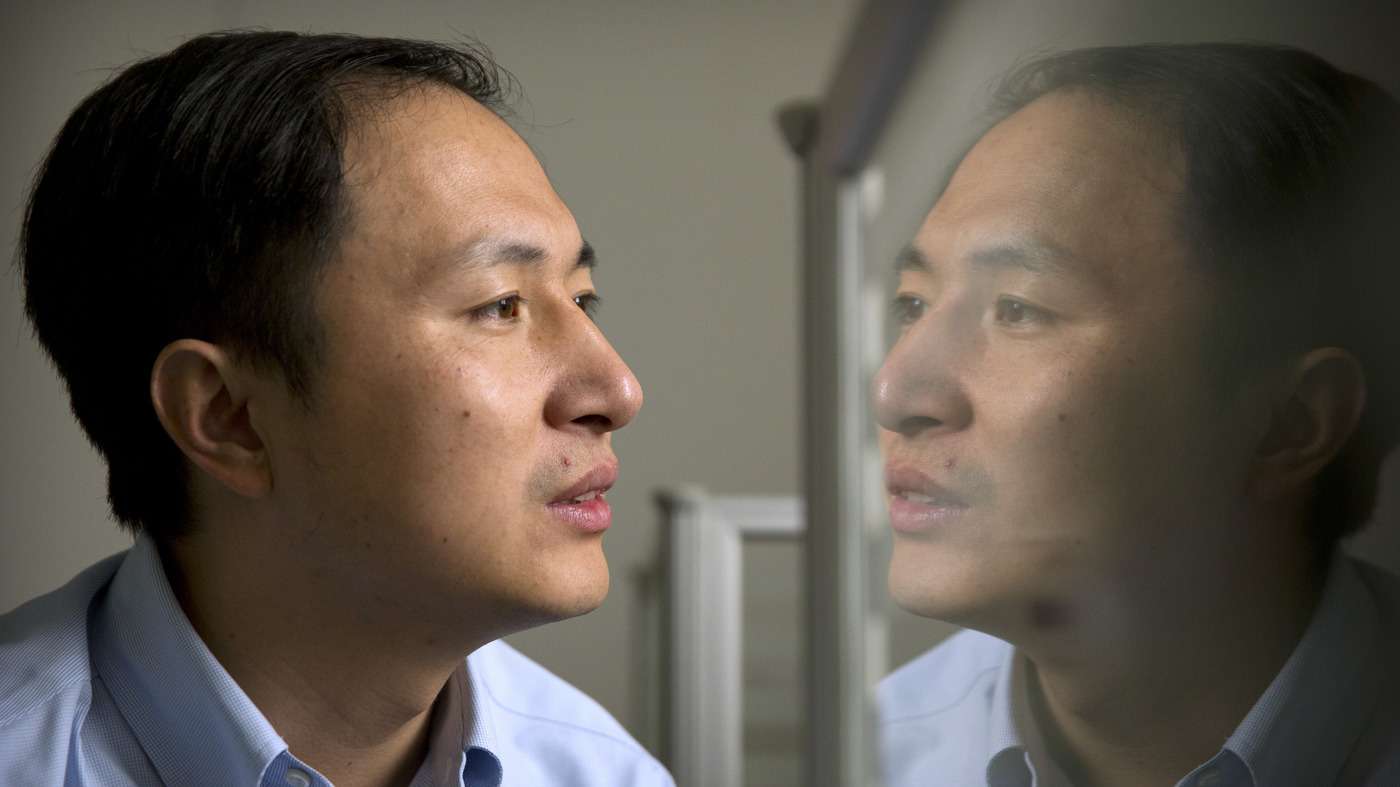 चीनी शोधकर्ता हे जियानकुई ने दुनिया का पहला आनुवंशिक रूप से परिवर्तित शिशु तैयार किया 