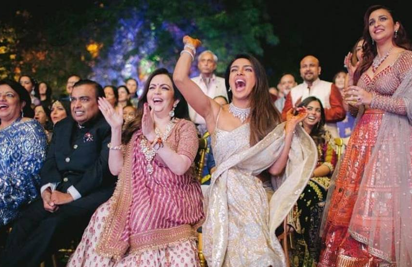 अगर 2020 में है आपकी शादी, तो प्रियंका चोपड़ा का आपको है बुलावा, साथ मना सकते हैं संगीत सेरेमनी