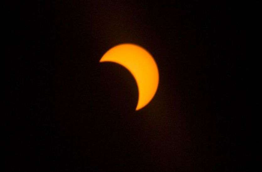 सूर्य ग्रहण को नंगी आंखों से देखना पड़ा भारी, कइयों की जिंदगी में छाया अंधेरा