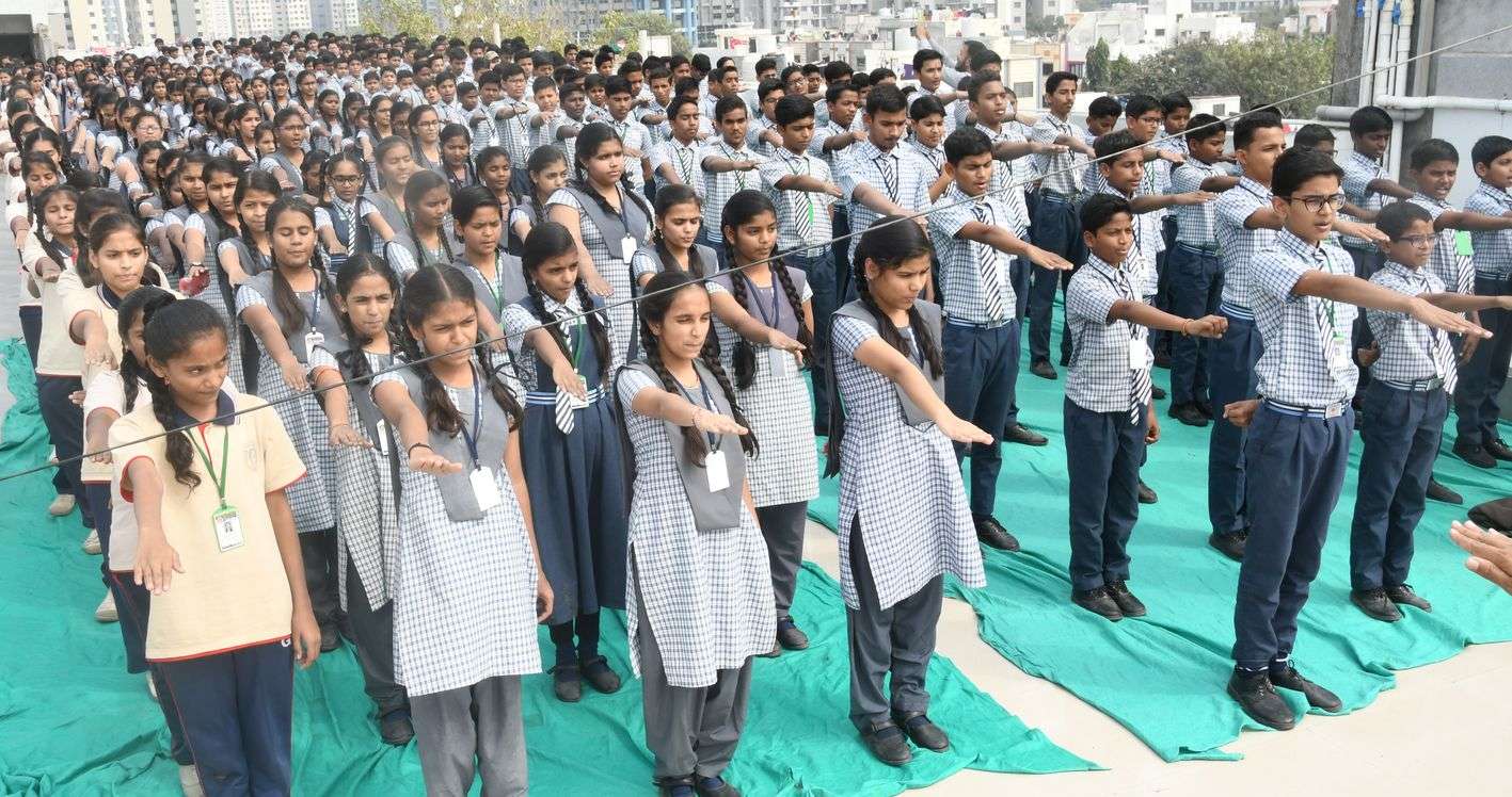 स्वर्णिम भारत अभियान : विद्यार्थियों ने दोहराई स्वच्छता की शपथ