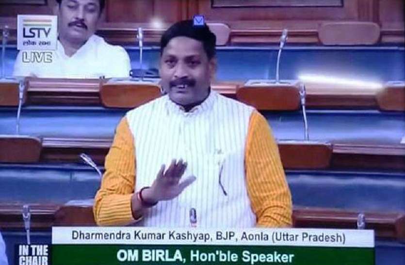 भाजपा सांसद ने अफसरों के खिलाफ खोला मोर्चा, डिप्टी सीएम से की शिकायत