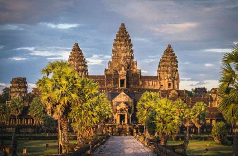 अंकोरवाट मंदिर - कंबोडिया