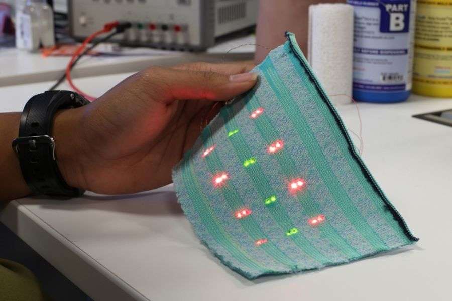 एमआईटी एक्सपट्र्स ने बनाए ऐसे धुले जा सकने वाले सेंसर जिन्हे कपड़ों में लगाया जा सकेगा