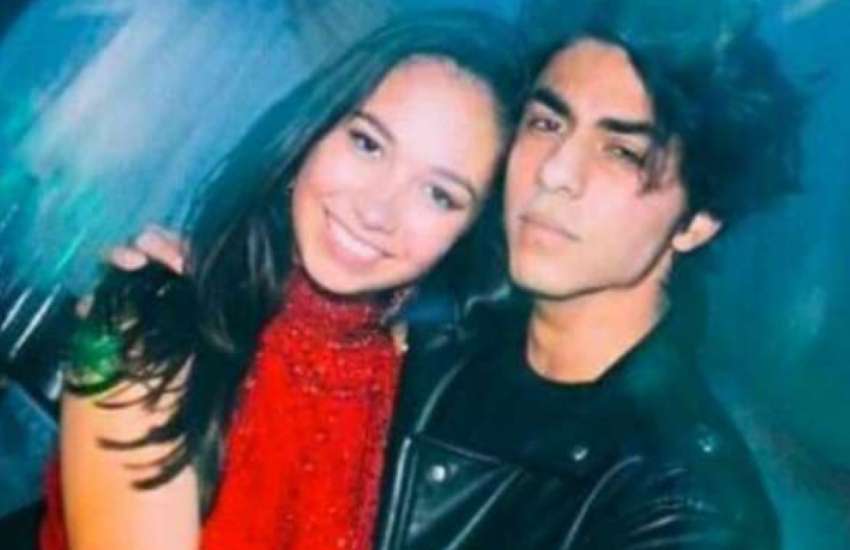 aaryan khan private photos with girlfriend