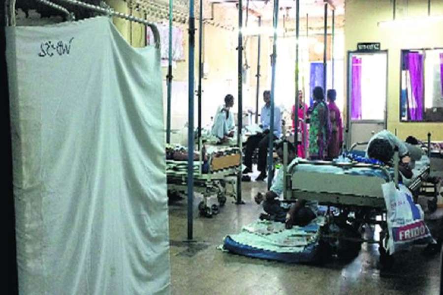Viral LockDown3.0: शवों के बीच हो रहा COVID-19 के मरीजों का इलाज, मुंबई के इस अस्पताल का वीडियो वायरल...