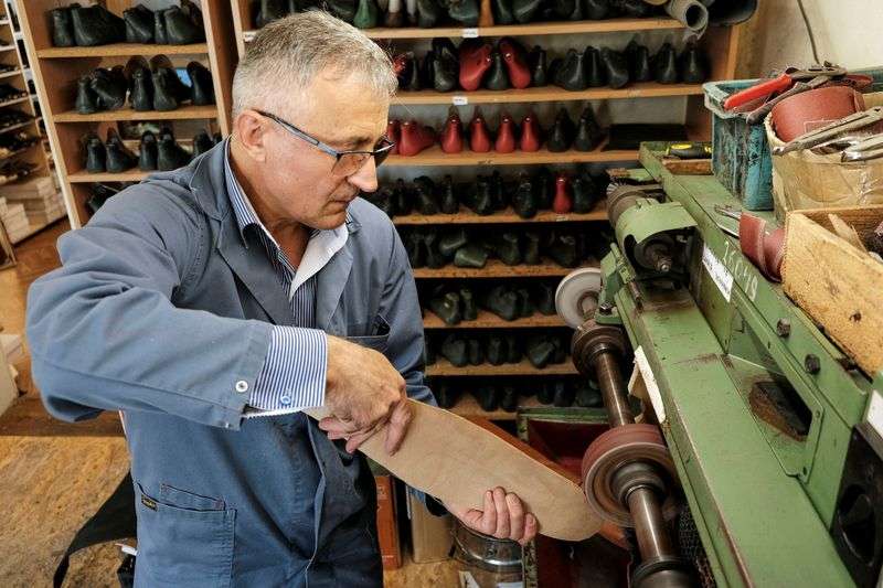 Romanian shoe-maker designs long-nose footwear