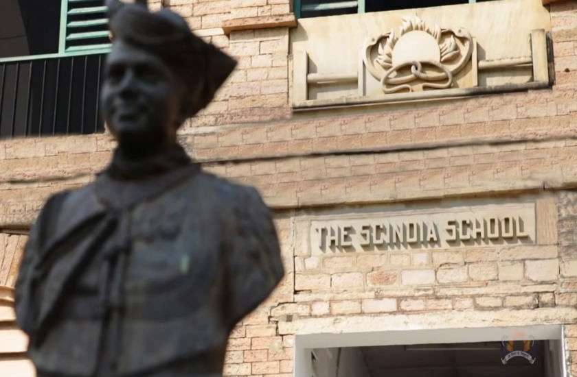 'दी सिंधिया स्कूल' की फीस में 1 लाख की कटौती, ज्योतिरादित्य ने अभिभावकों को दिया बड़ा तोहफा