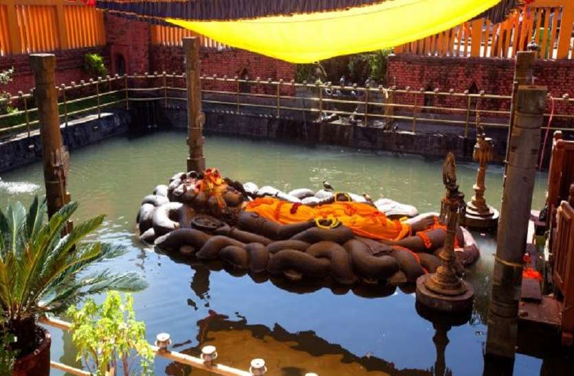 Mysteries temple of lord shiv and vishnu where the royal family is afraid to stay and visit
