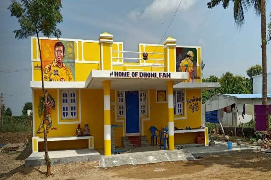 Die-hard MS Dhoni fan who painted his house in CSK colours in Tamiln