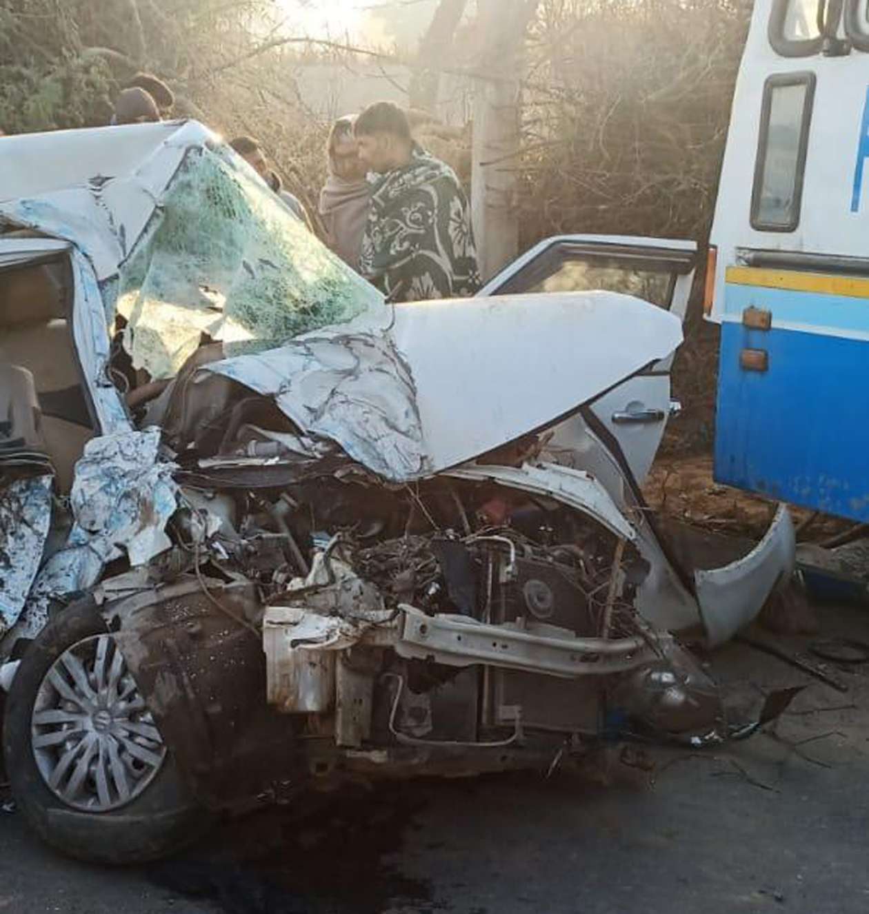 ओजटू के पास रोडवेज ने मारी कार को टक्कर, हादसे में तीन की मौत