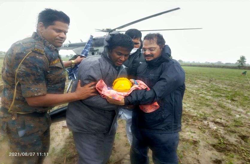 Army Rescue in Flood : मध्यप्रदेश एवं राजस्थान की सीमा पर 6 घंटे चला रेस्क्यू ऑपरेशन, 187 को बाढ़ से बचाया
