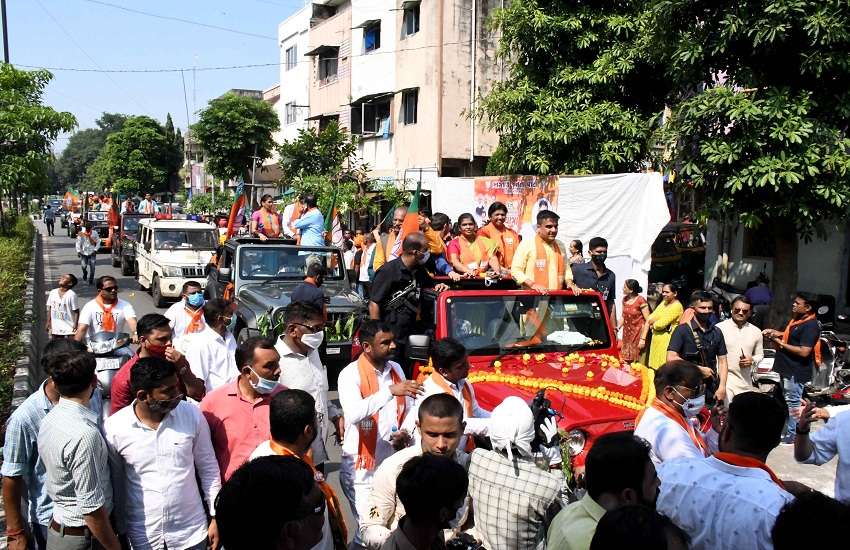 Gujarat Hindi News : कोविड के खिलाफ जंग जारी, जीत हासिल करने का लक्ष्य : संघवी