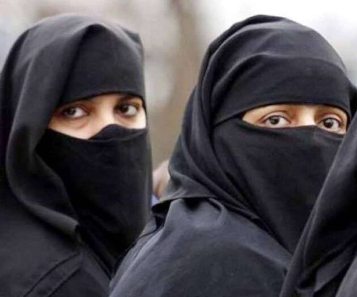 karnataka-hijab-controversy-reach-in-up-rss-muslim-wing-supports-hijab.jpg