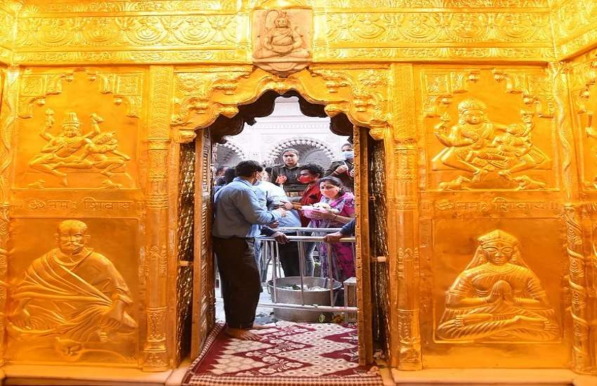 श्री काशी विश्वनाथ मंदिर गर्भगृह की भीतरी दीवारें फरवरी में ही हो चुकी हैं स्वर्णमंडित