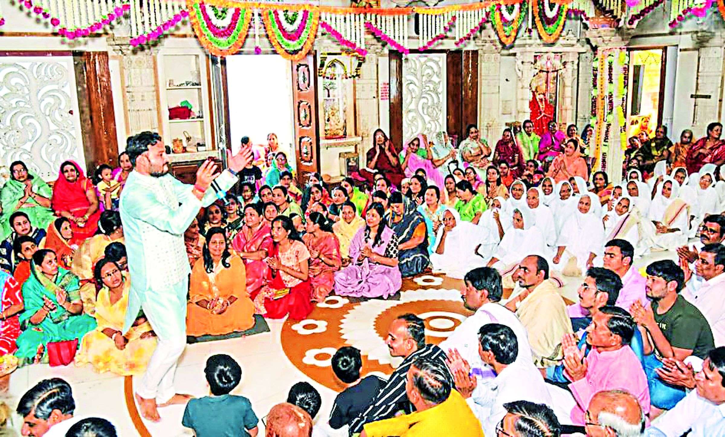 शंखेश्वर पाश्र्वनाथ मंदिर में स्नात्र महोत्सव का हुआ आयोजन